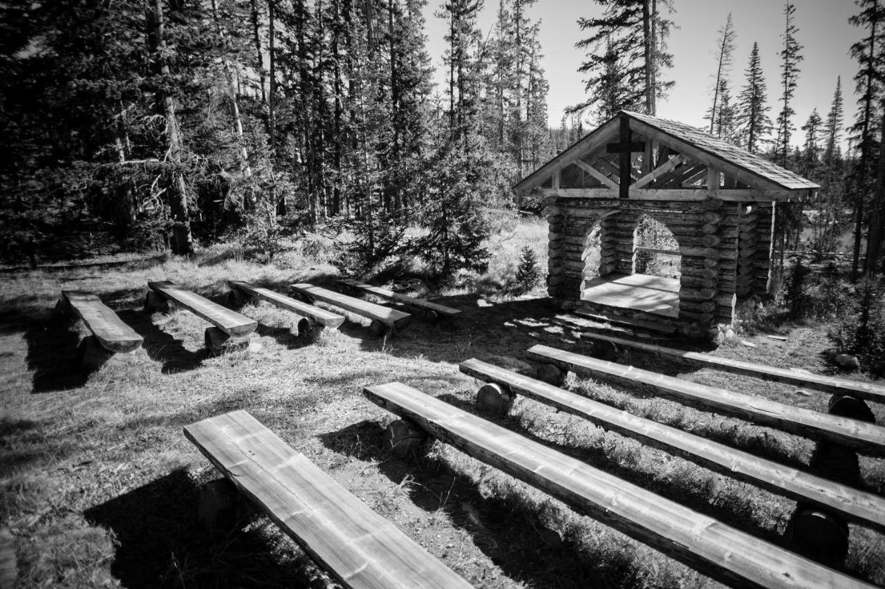 Snowy Mountain Lodge Centennial Bagian luar foto