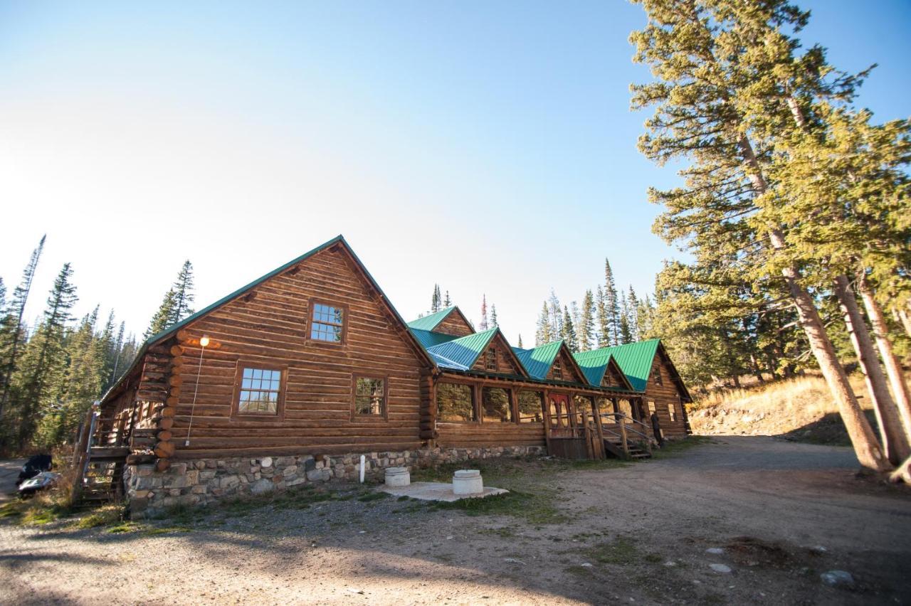 Snowy Mountain Lodge Centennial Bagian luar foto