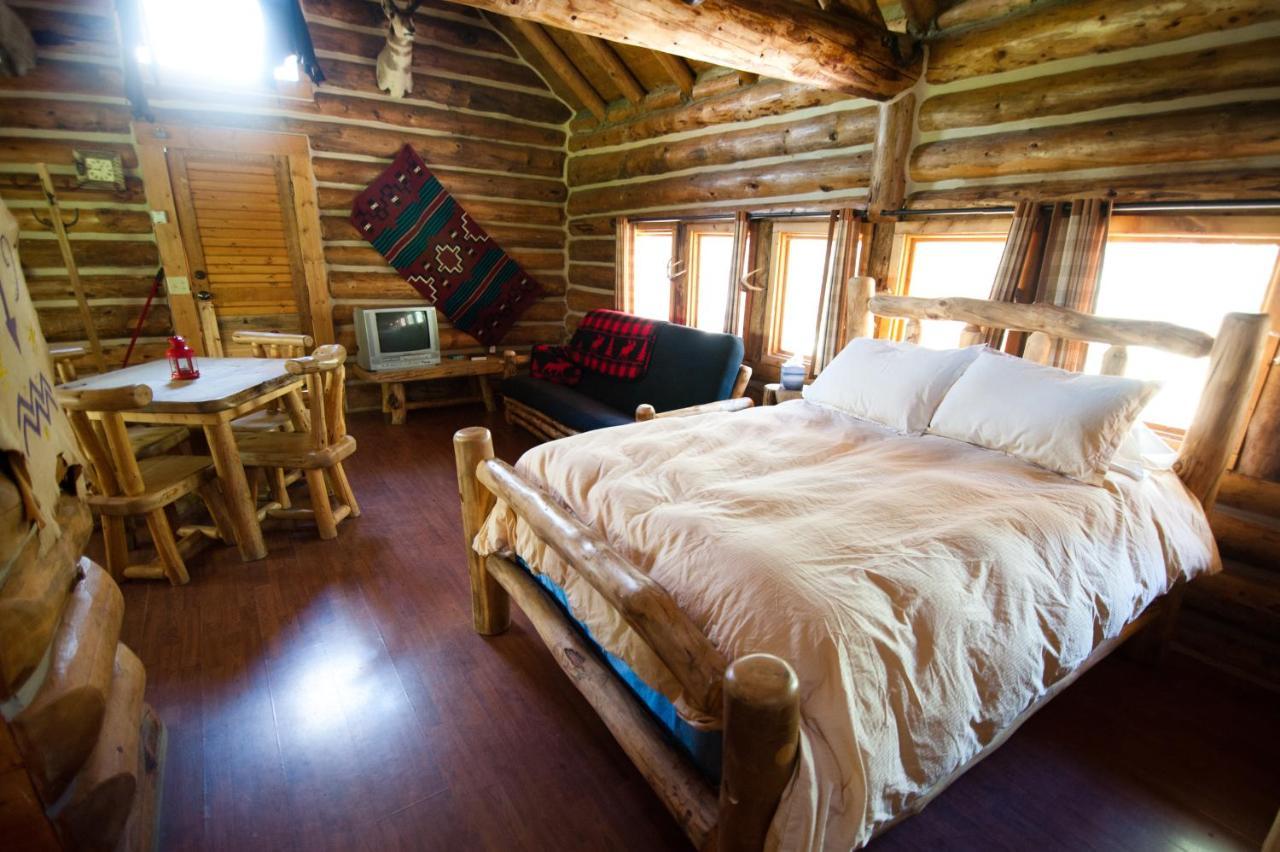 Snowy Mountain Lodge Centennial Bagian luar foto